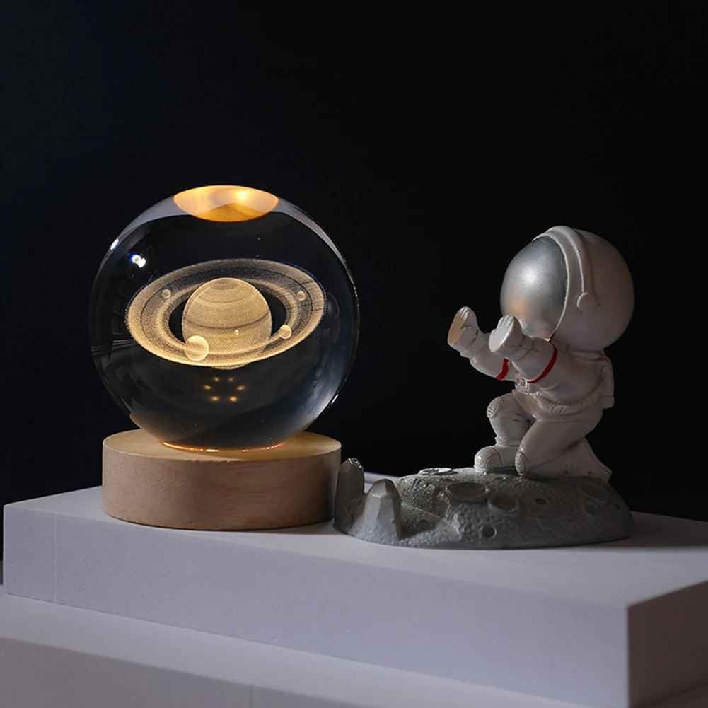 3D Crystal Ball Galaxy Lamp – Mesmerizing Planetary Projections for a Cozy Glow!