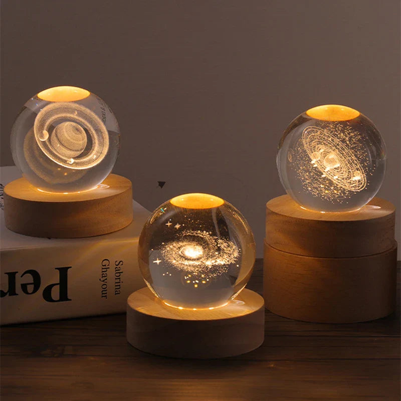 3D Crystal Ball Galaxy Lamp – Mesmerizing Planetary Projections for a Cozy Glow!